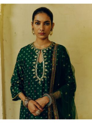 Drishti & Zahabia - EMERALD GREEN KURTA SET - Image 2