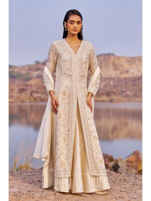 Nidhika Shekhar - UTSAV CHAMAKATE JALSAA LEHENGA SET - Image 2