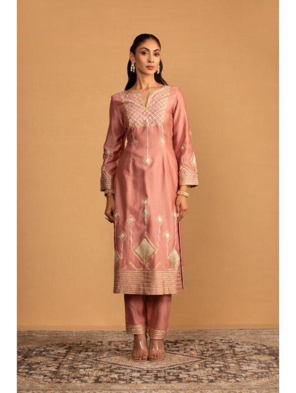 Esha Kaul - CHAMPAGNE KURTA SET