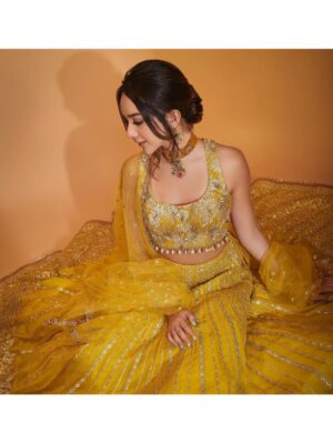 Gopi Vaid - Ishika Lehenga Set - Image 2