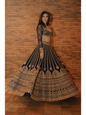 Gopi Vaid - Elnaaz Lehenga Set - Image 5