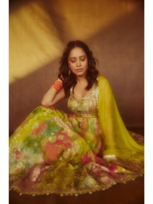 Gopi Vaid - Nushrat Anarkali Set - Image 2
