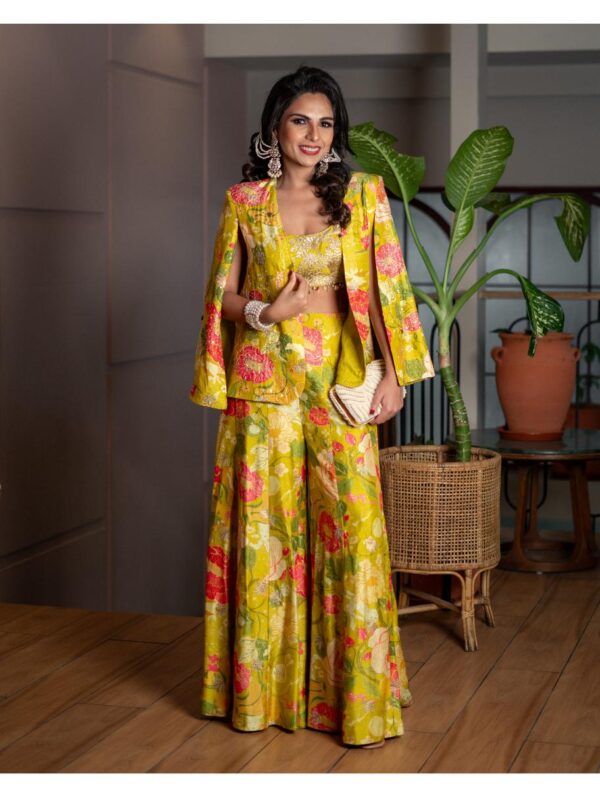 Gopi Vaid - Mahek Blazer Set