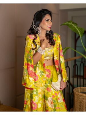 Gopi Vaid - Mahek Blazer Set - Image 4