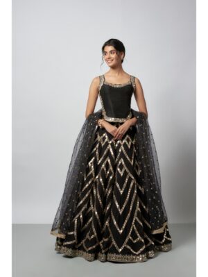 Gopi Vaid - Prema Lehenga Set - Image 2