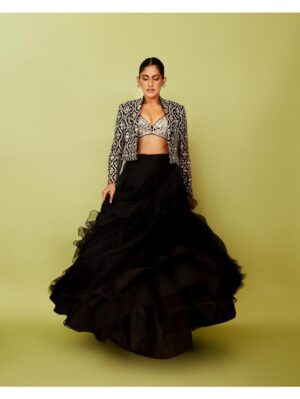 Gopi Vaid - Gandhara Skirt Set - Image 5