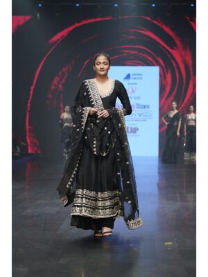 Gopi Vaid - Srivani AG Set - Image 2