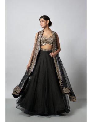 Gopi Vaid - Namra Skirt Set - Image 4